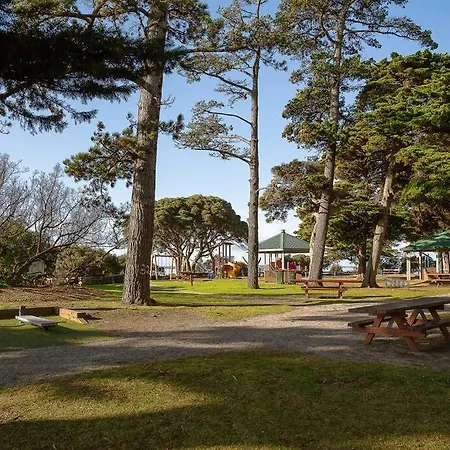 The Lite House Apartment Cowes Exterior photo